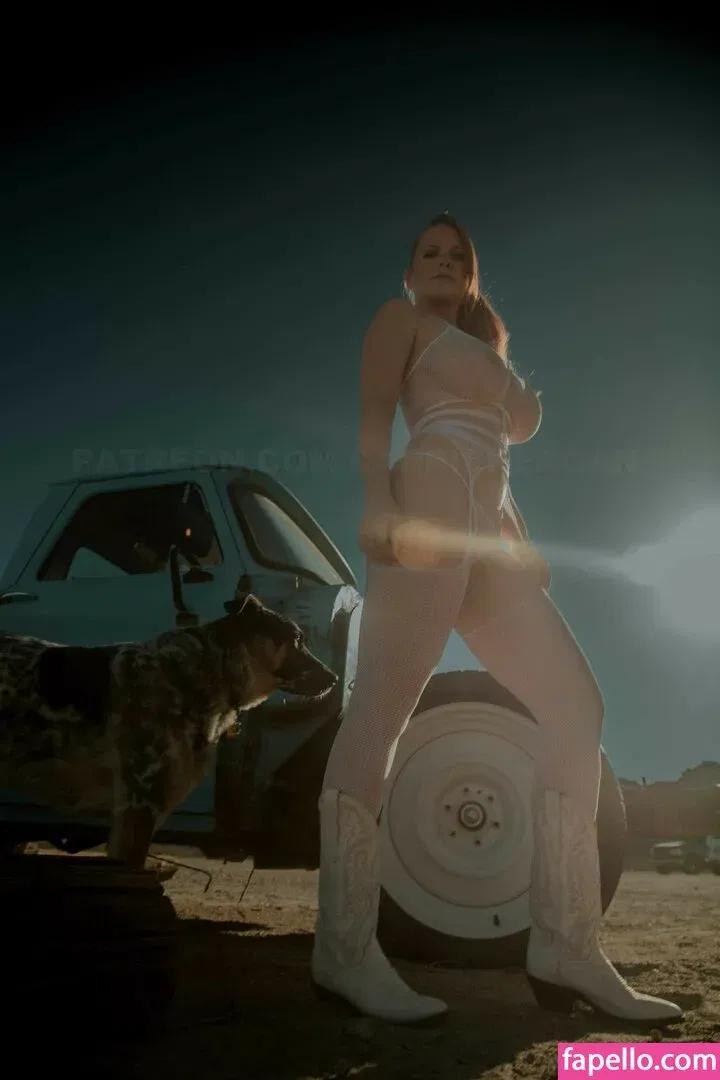 Carrie Keagan Onlyfans Photo Gallery 