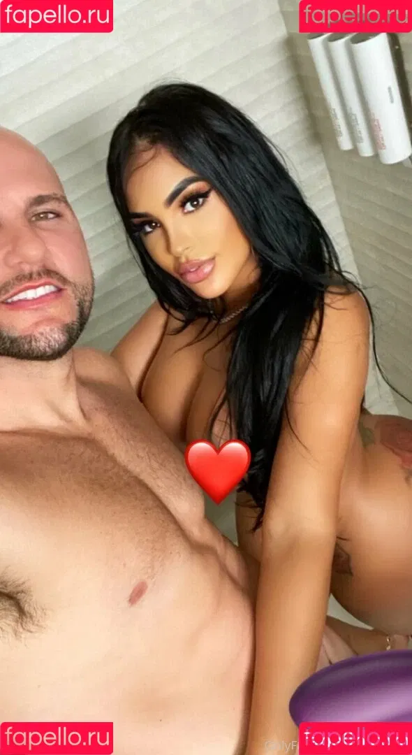 goldendoll Onlyfans Photo Gallery 