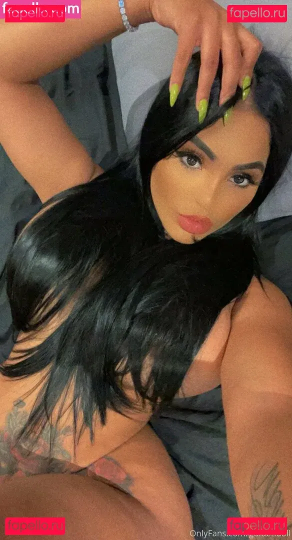 goldendoll Onlyfans Photo Gallery 