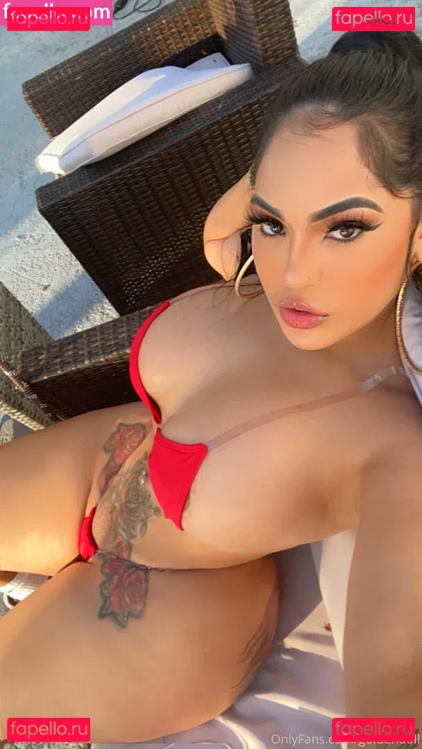 goldendoll Onlyfans Photo Gallery 