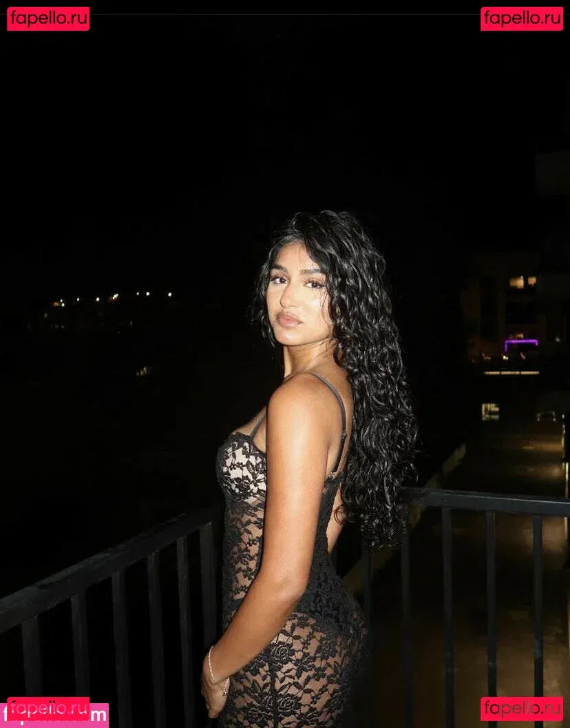 Shreya Verma Onlyfans Photo Gallery 