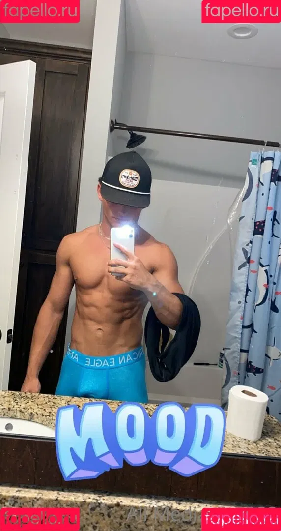 taylorsfree Onlyfans Photo Gallery 