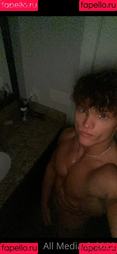 taylorsfree Onlyfans Photo Gallery 