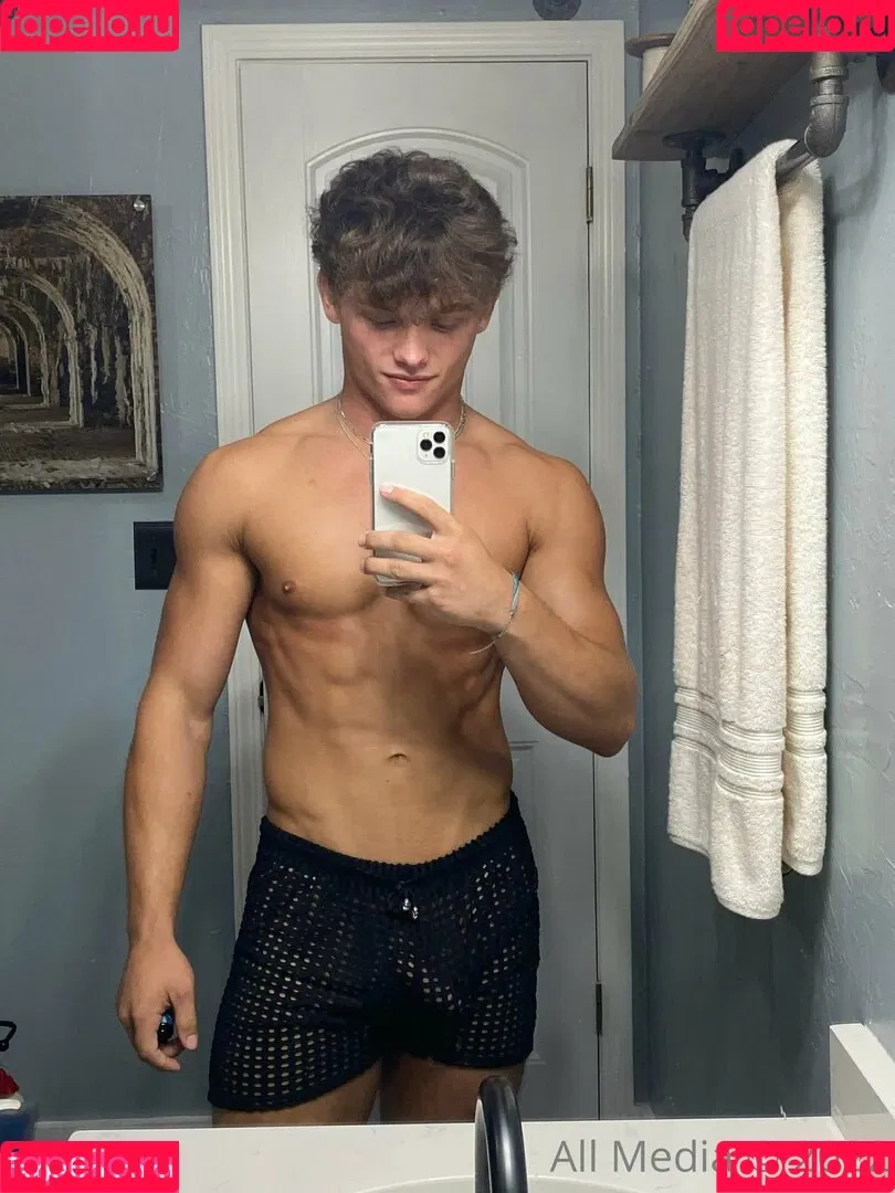 taylorsfree Onlyfans Photo Gallery 
