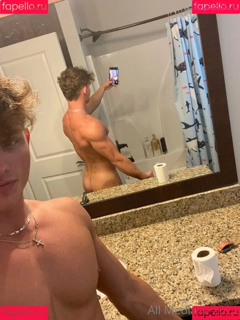 taylorsfree Onlyfans Photo Gallery 
