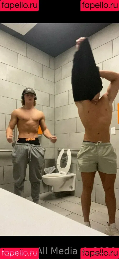taylorsfree Onlyfans Photo Gallery 
