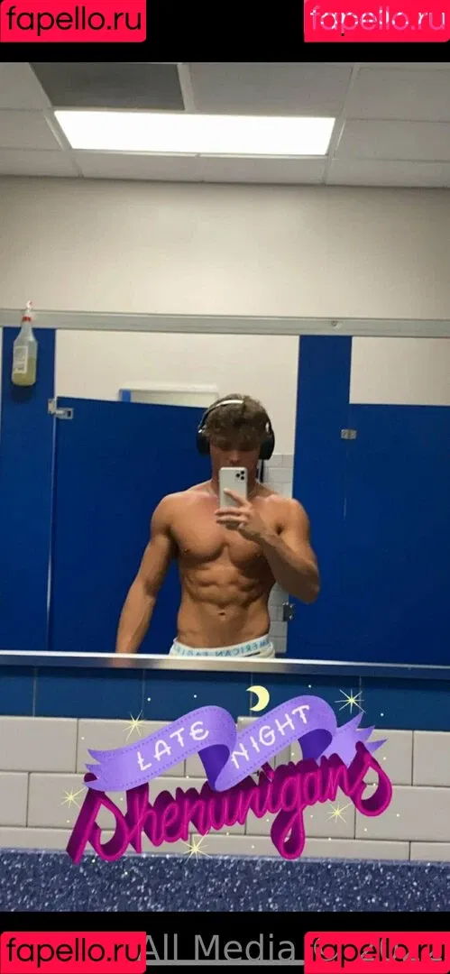 taylorsfree Onlyfans Photo Gallery 