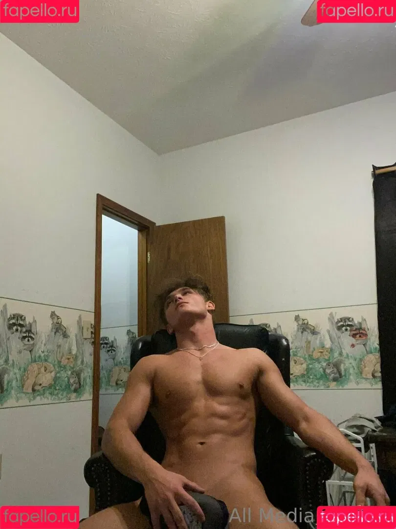 taylorsfree Onlyfans Photo Gallery 