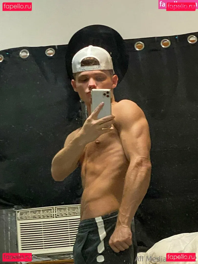 taylorsfree Onlyfans Photo Gallery 