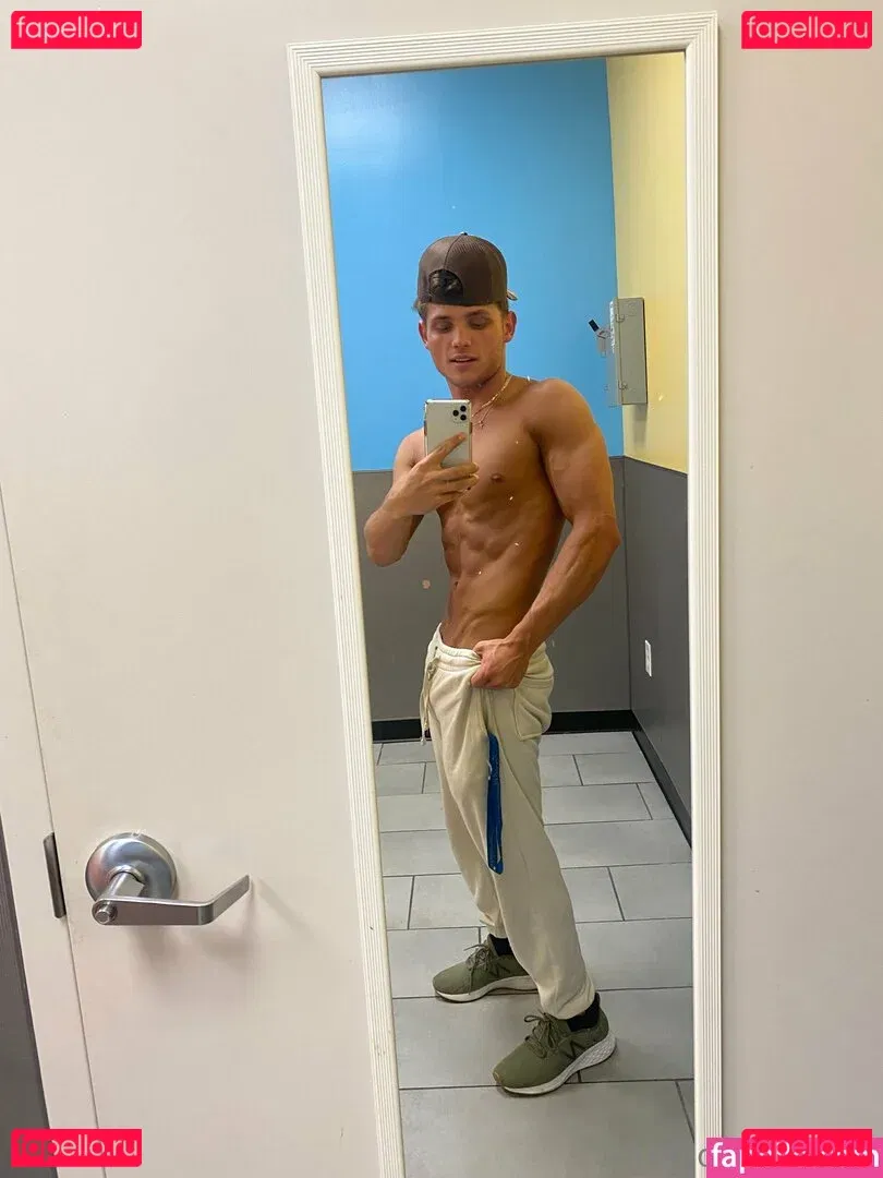 taylorsfree Onlyfans Photo Gallery 