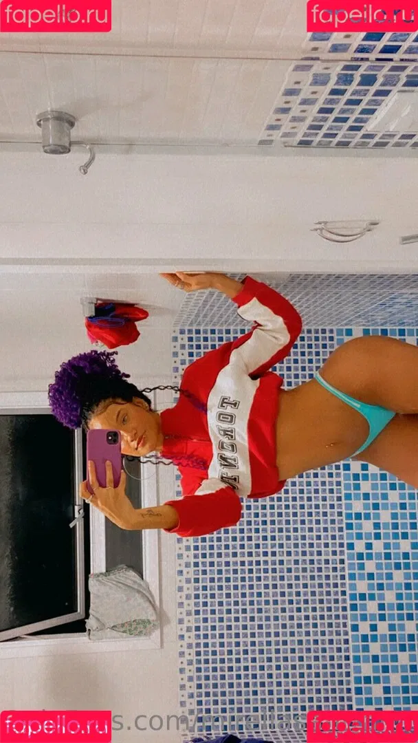 Mirella Santtanna Onlyfans Photo Gallery 