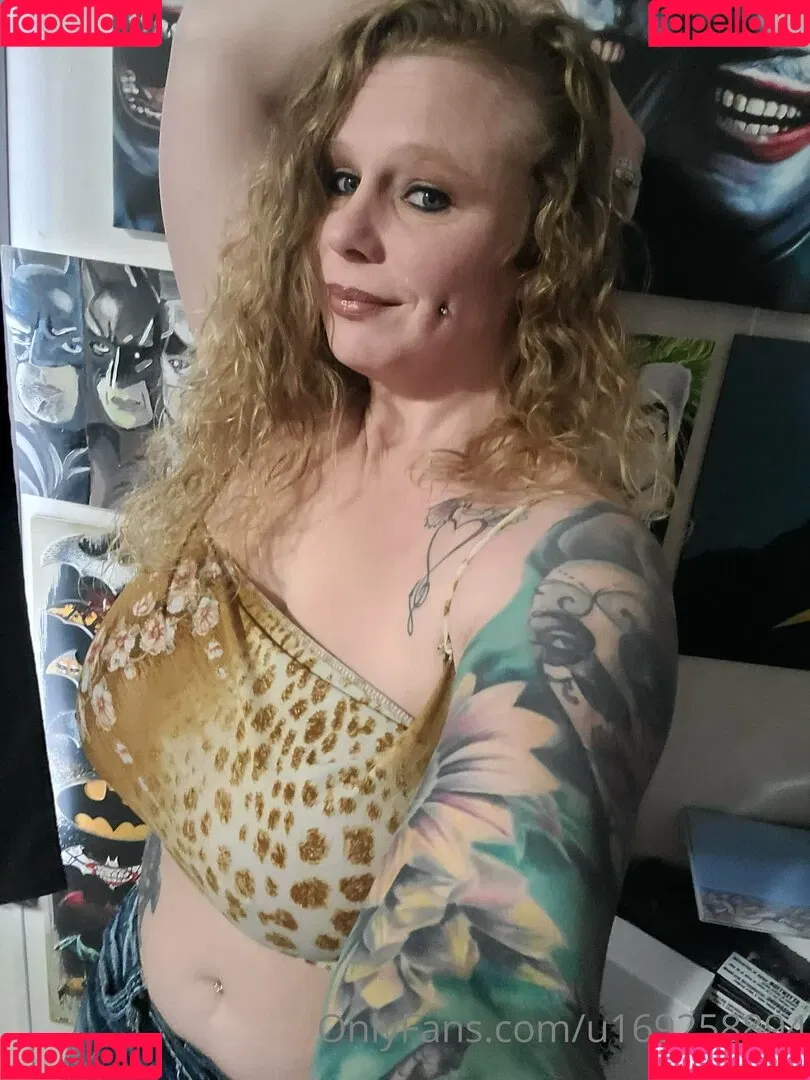 bigbootymandyj1981 Onlyfans Photo Gallery 