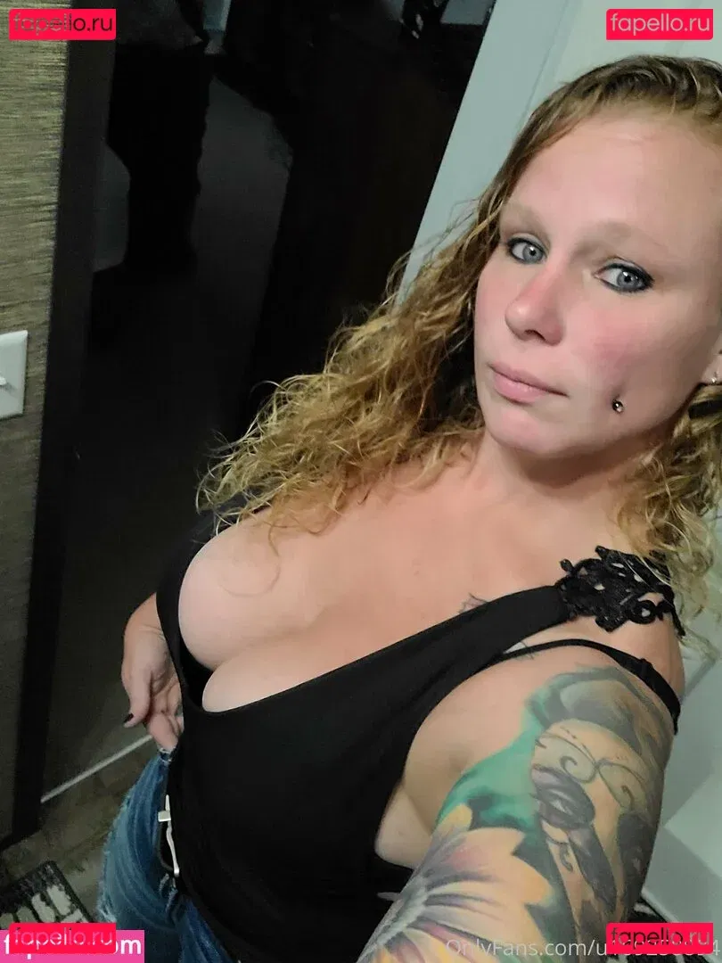 bigbootymandyj1981 Onlyfans Photo Gallery 