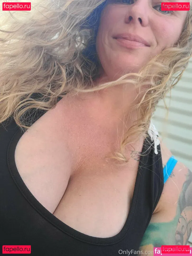 bigbootymandyj1981 Onlyfans Photo Gallery 