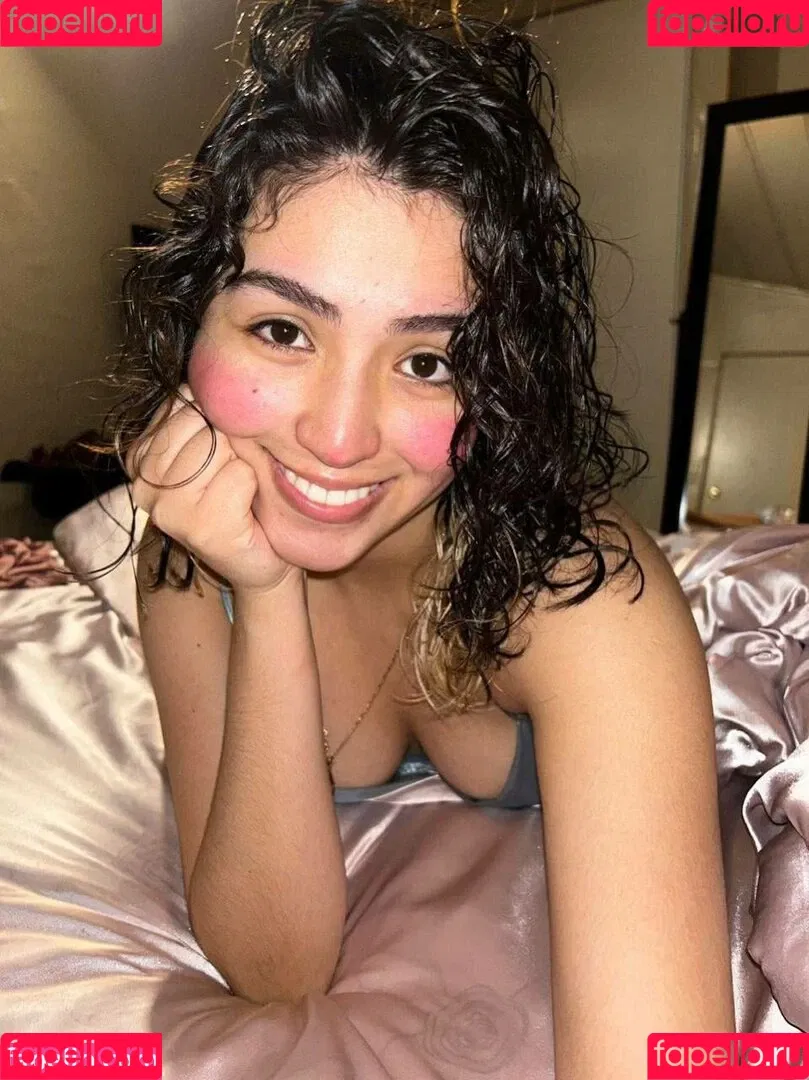 kristalqr Onlyfans Photo Gallery 