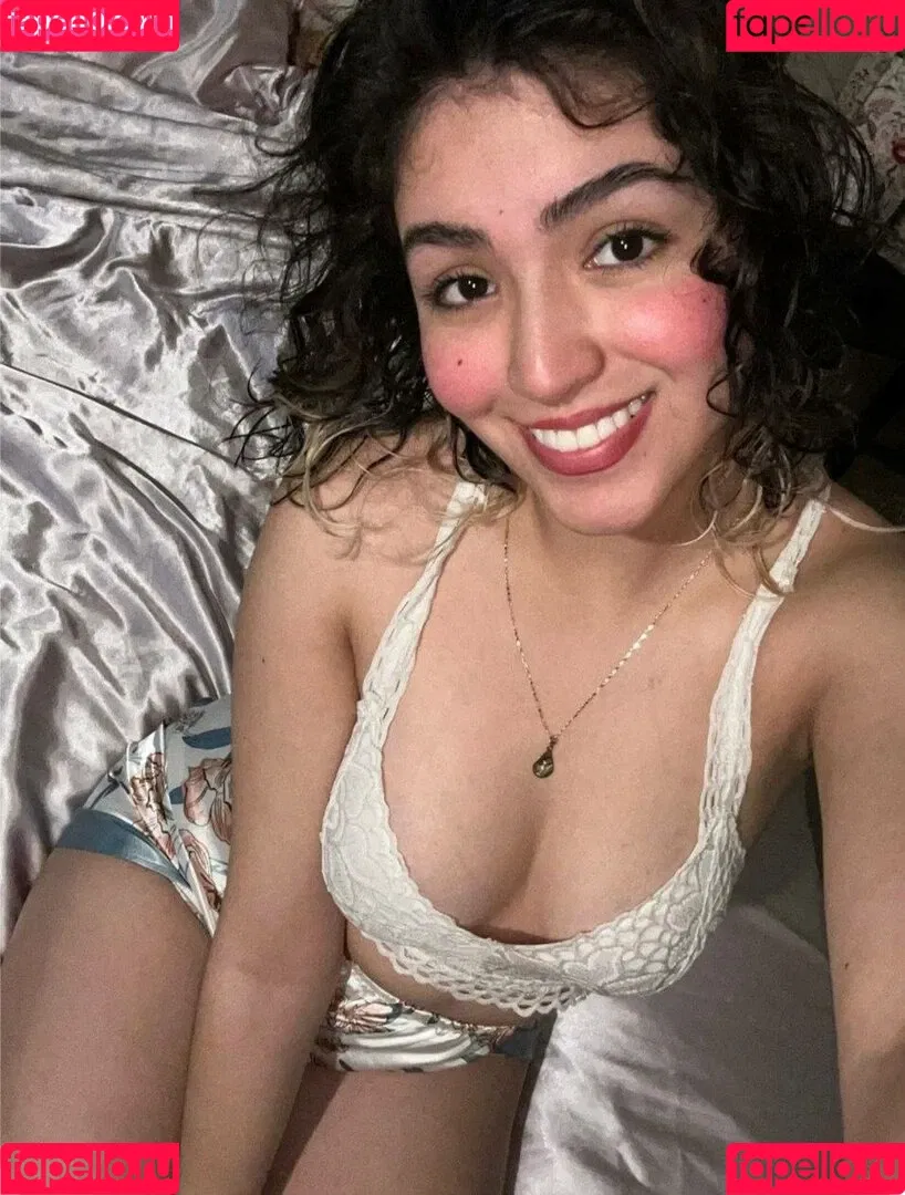 kristalqr Onlyfans Photo Gallery 