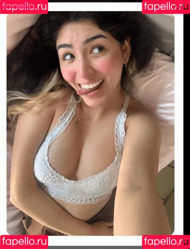 kristalqr Onlyfans Photo Gallery 