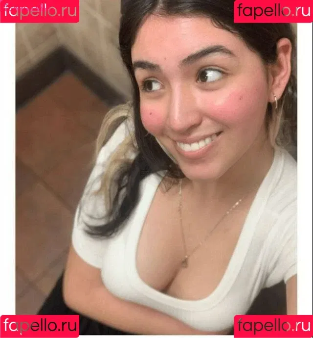 kristalqr Onlyfans Photo Gallery 