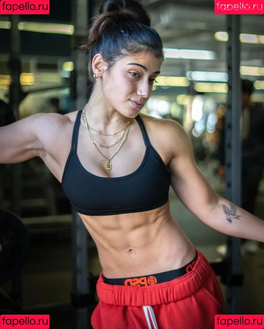 Sara Saffari Onlyfans Photo Gallery 