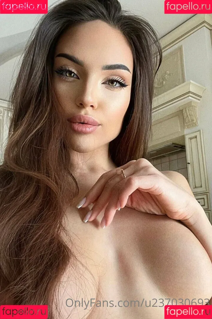 a_vii Onlyfans Photo Gallery 