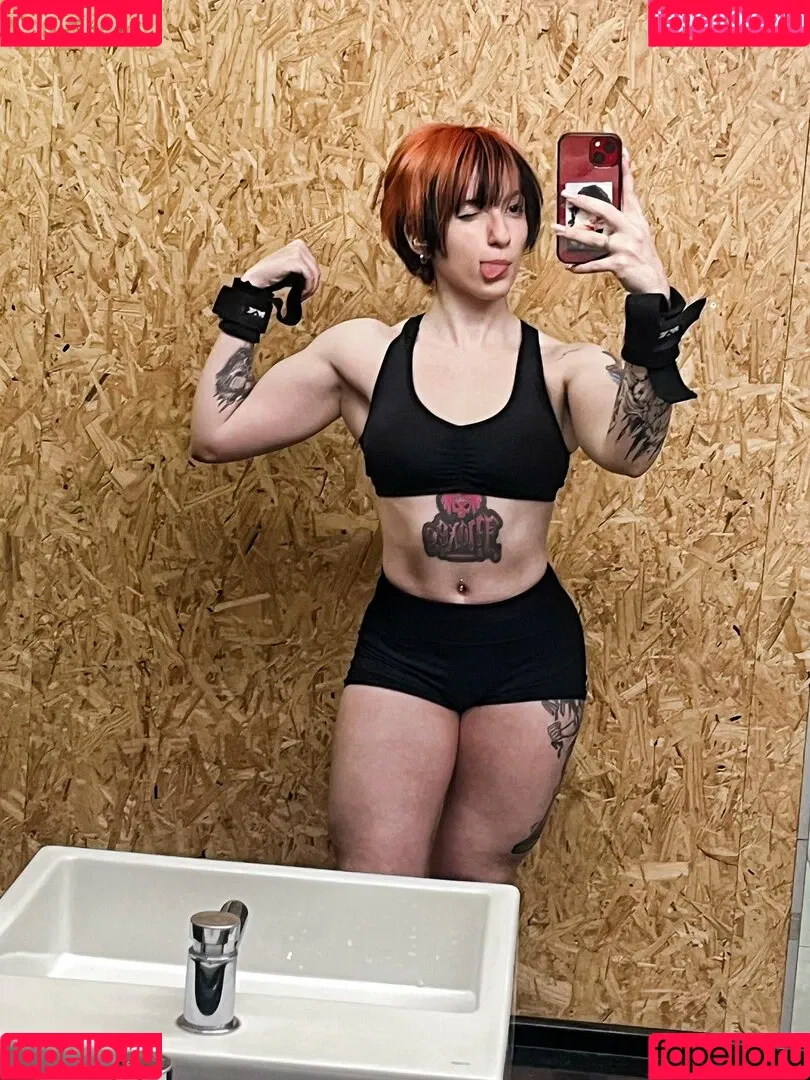 Akemy Sama Onlyfans Photo Gallery 