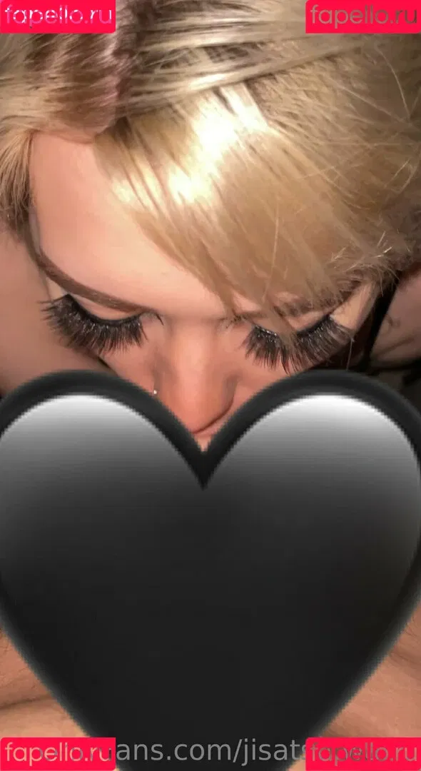 jisatsu.waifu Onlyfans Photo Gallery 