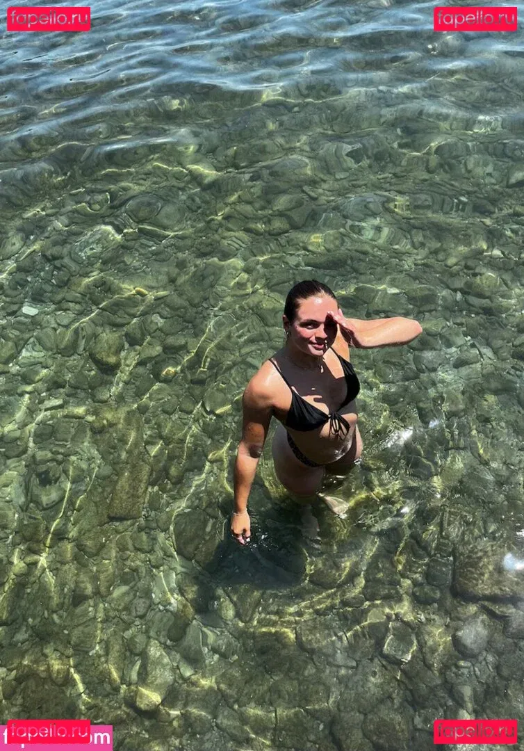 Lauren Lindsay Onlyfans Photo Gallery 