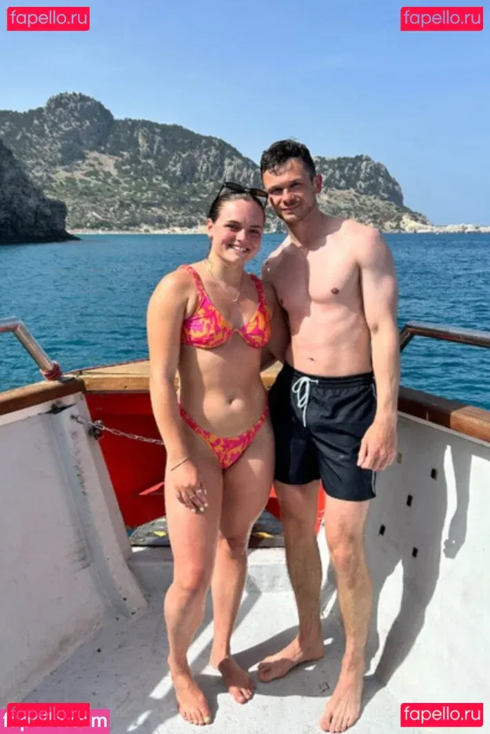 Lauren Lindsay Onlyfans Photo Gallery 