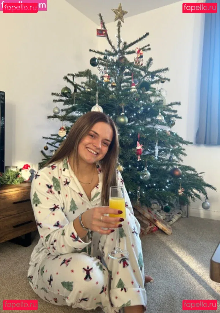 Lauren Lindsay Onlyfans Photo Gallery 