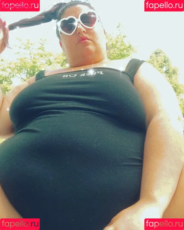 thepigqueenx Onlyfans Photo Gallery 