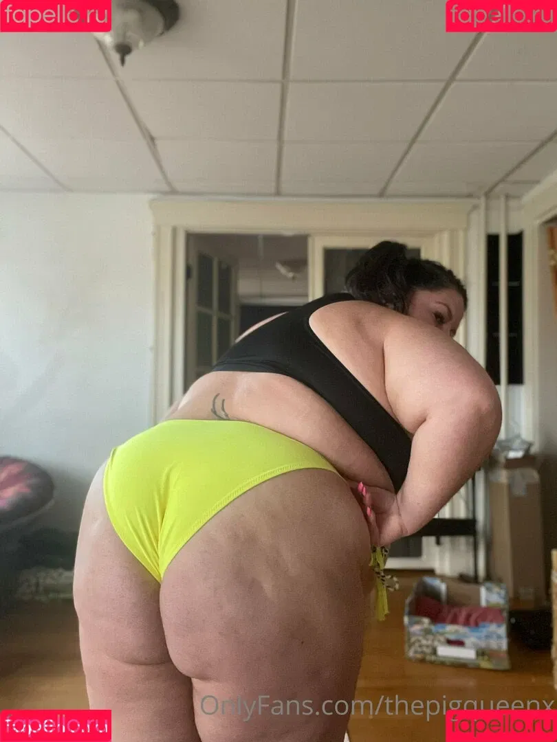 thepigqueenx Onlyfans Photo Gallery 