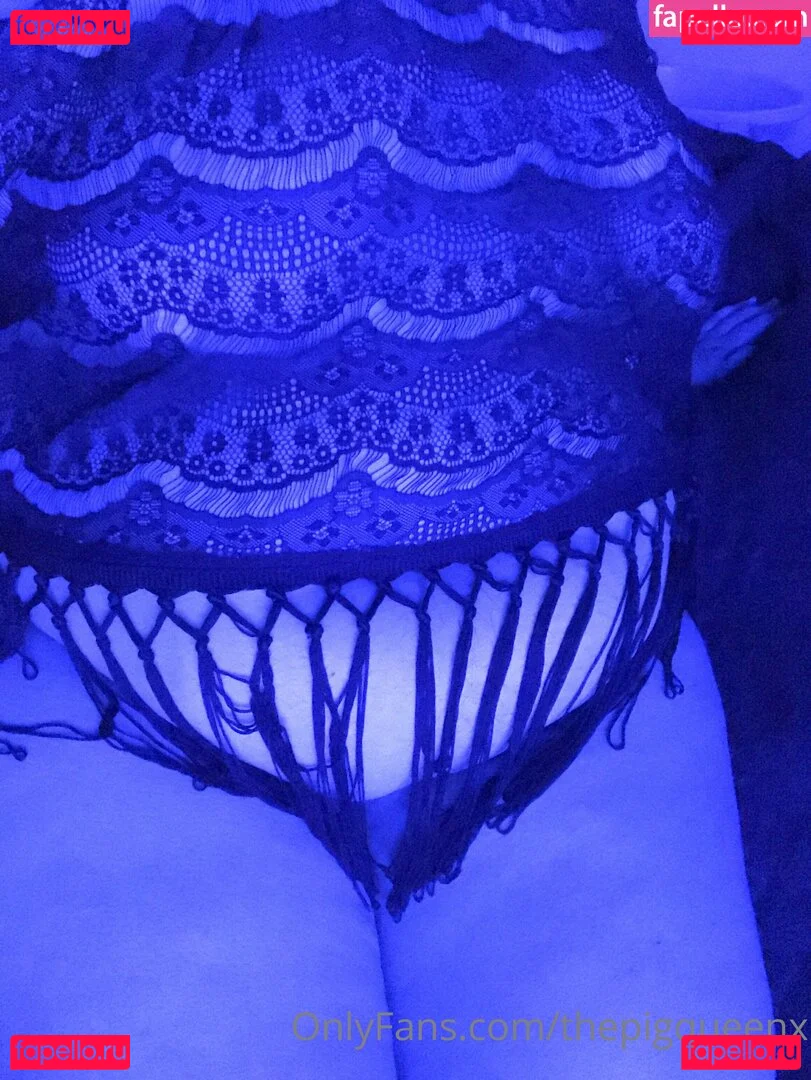 thepigqueenx Onlyfans Photo Gallery 