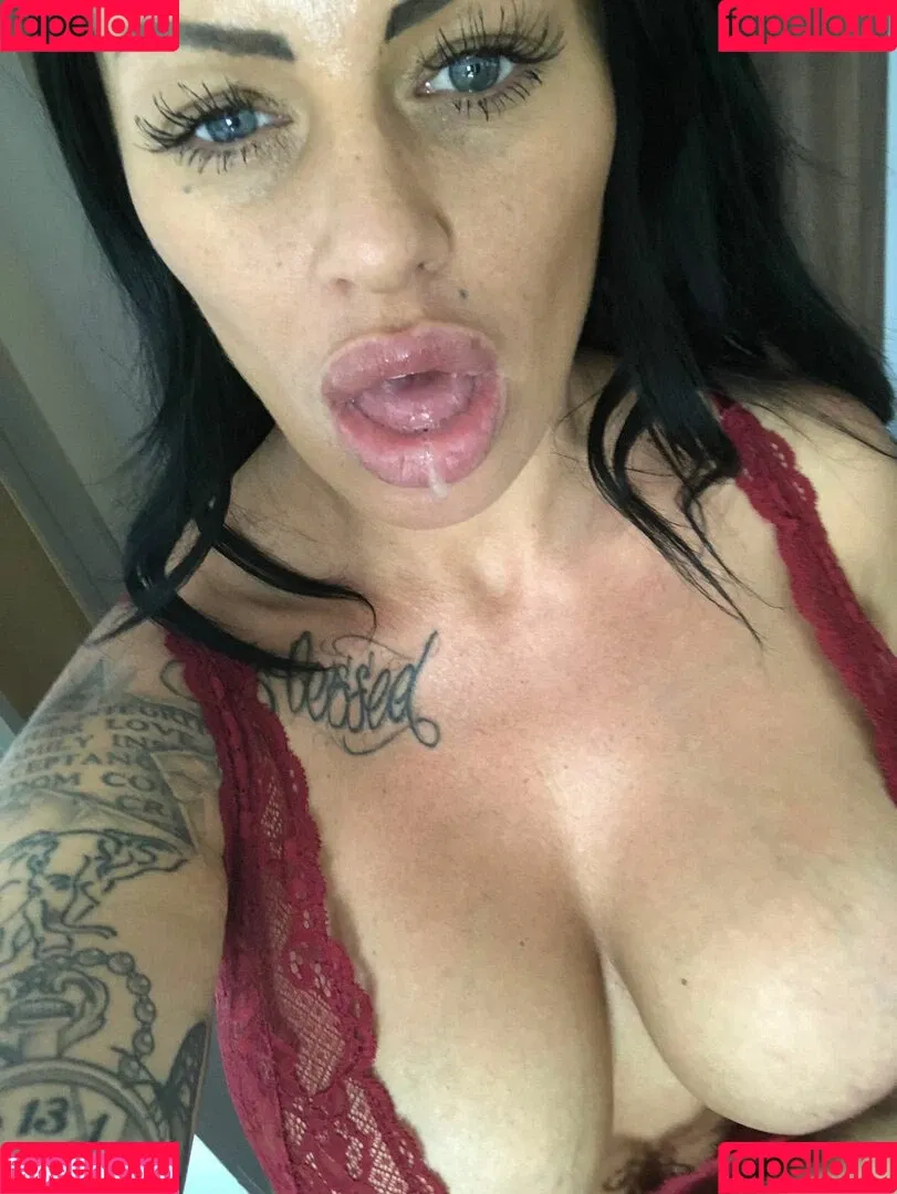 kerrylouise_xxx Onlyfans Photo Gallery 