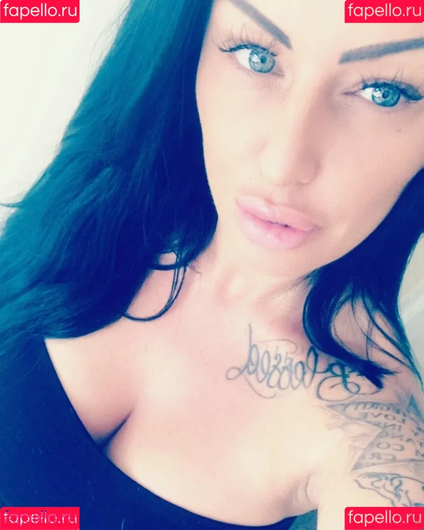 kerrylouise_xxx Onlyfans Photo Gallery 