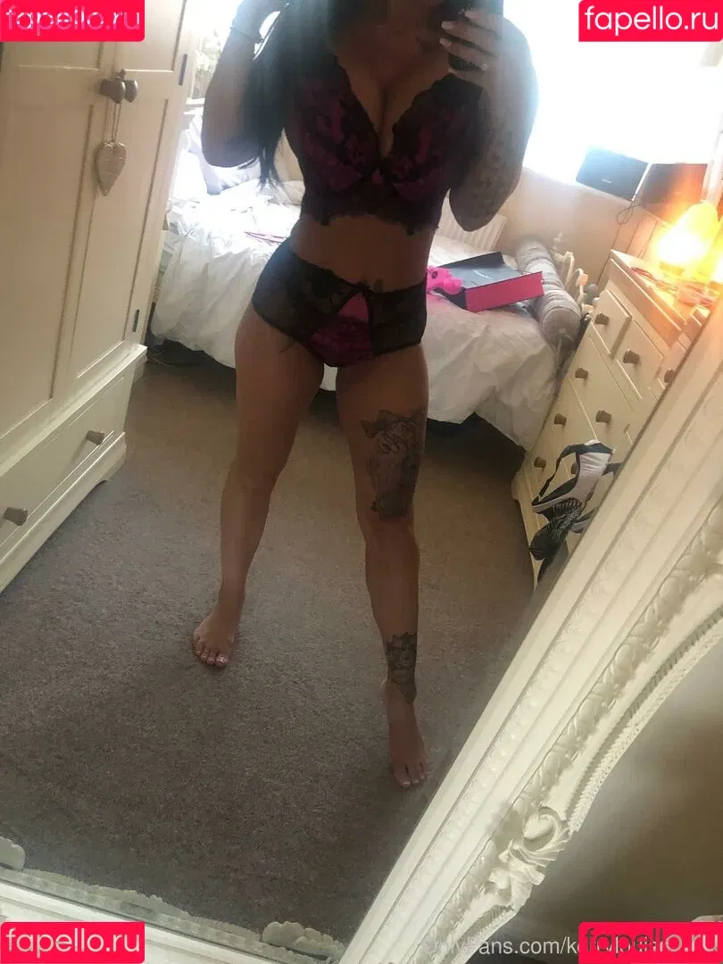 kerrylouise_xxx Onlyfans Photo Gallery 