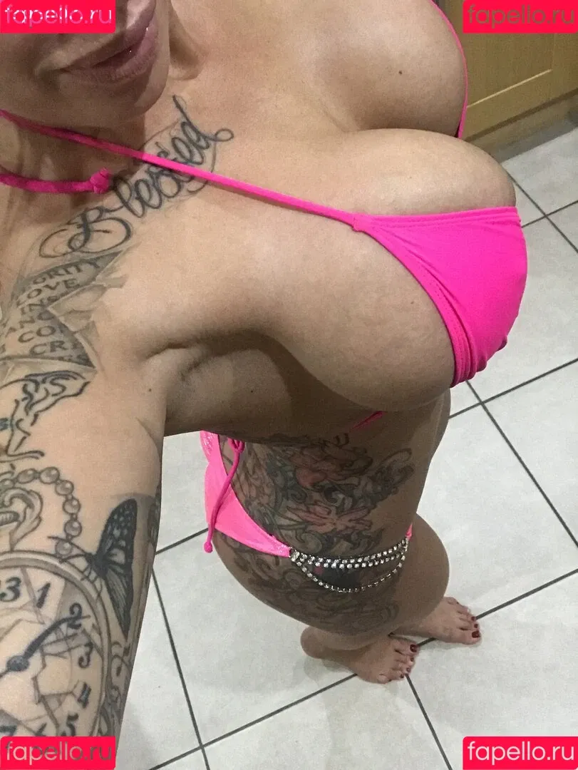 kerrylouise_xxx Onlyfans Photo Gallery 
