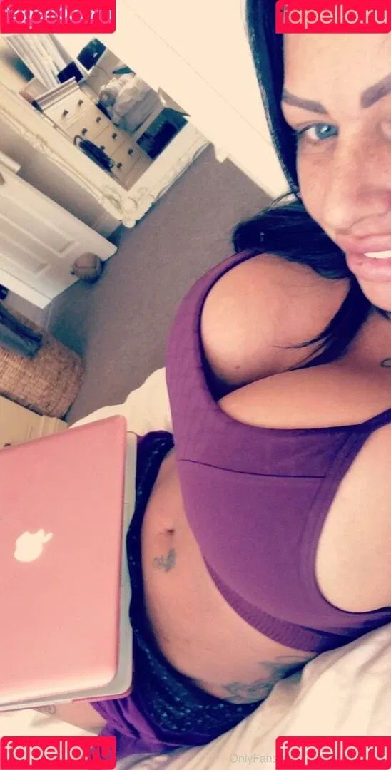 kerrylouise_xxx Onlyfans Photo Gallery 