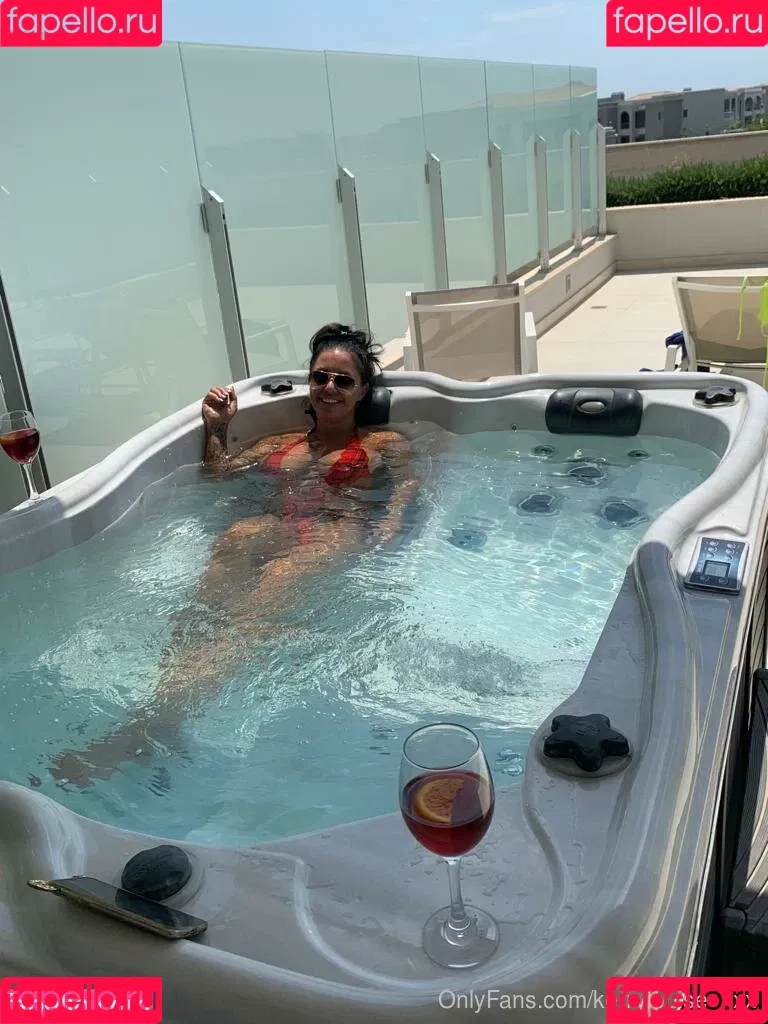 kerrylouise_xxx Onlyfans Photo Gallery 