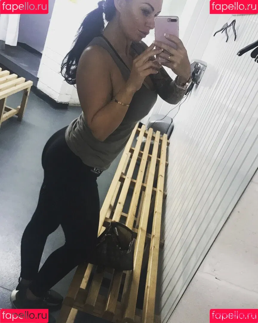 kerrylouise_xxx Onlyfans Photo Gallery 