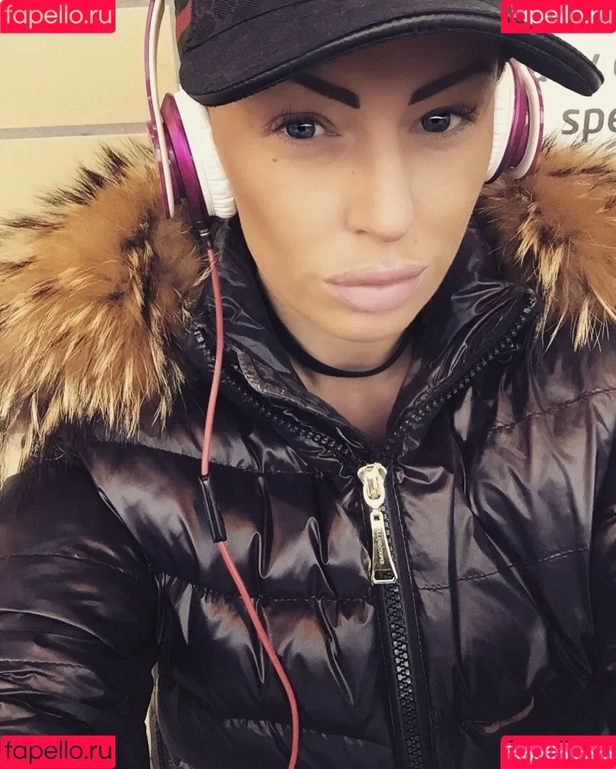 kerrylouise_xxx Onlyfans Photo Gallery 