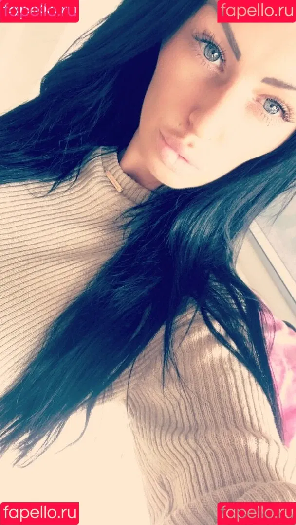 kerrylouise_xxx Onlyfans Photo Gallery 