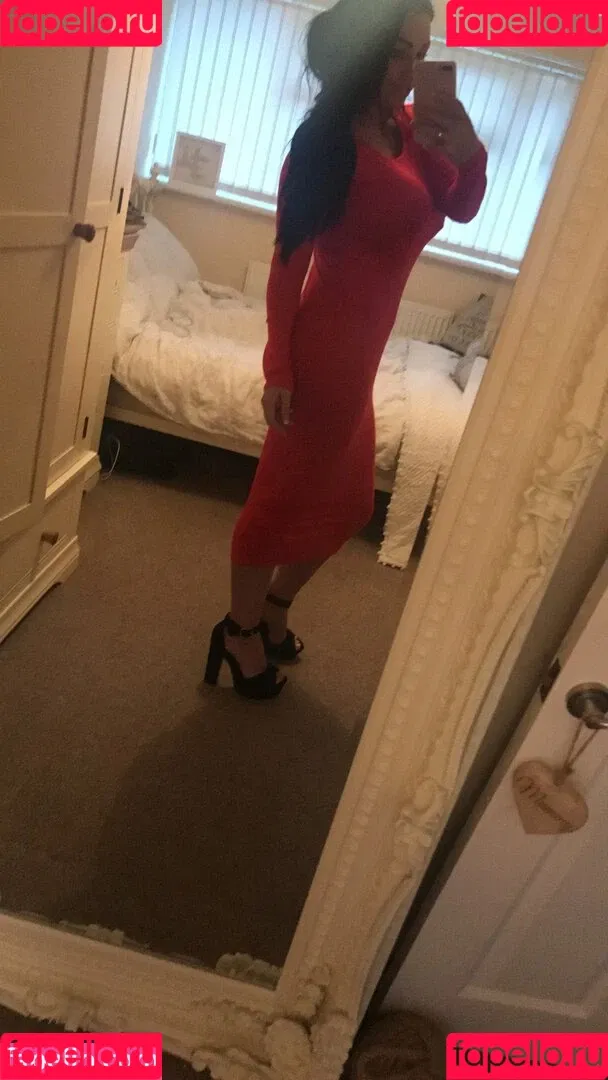 kerrylouise_xxx Onlyfans Photo Gallery 