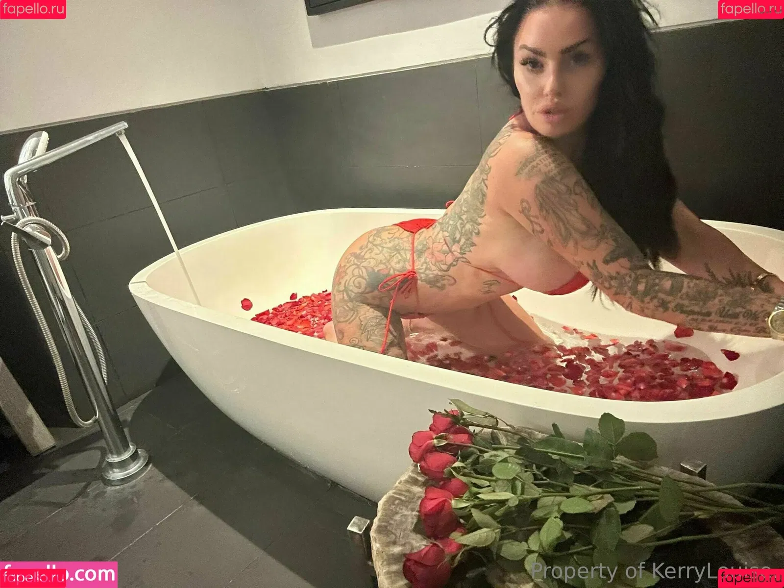 kerrylouise_xxx Onlyfans Photo Gallery 