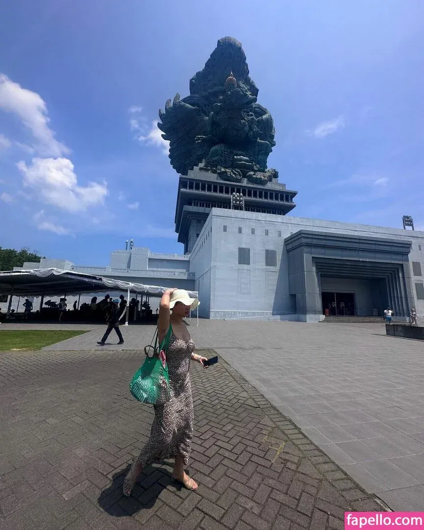 yee33haw Onlyfans Photo Gallery 