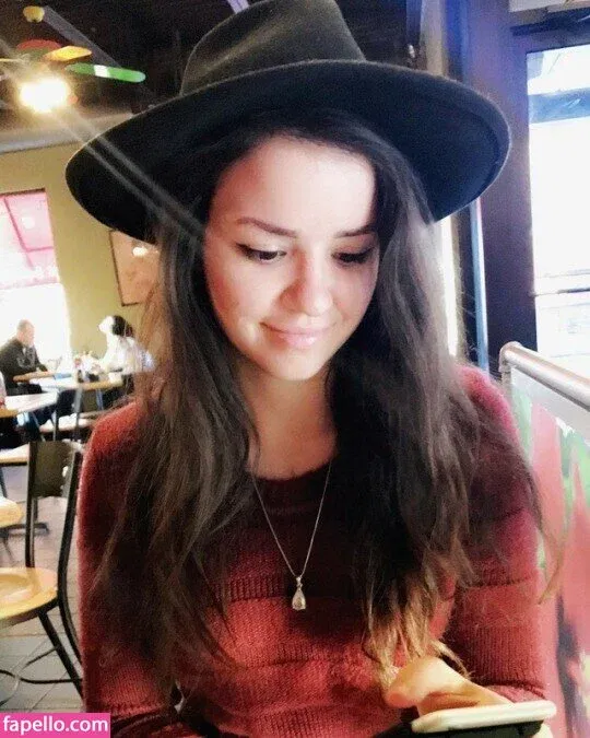 Rosalie Dupont Onlyfans Photo Gallery 