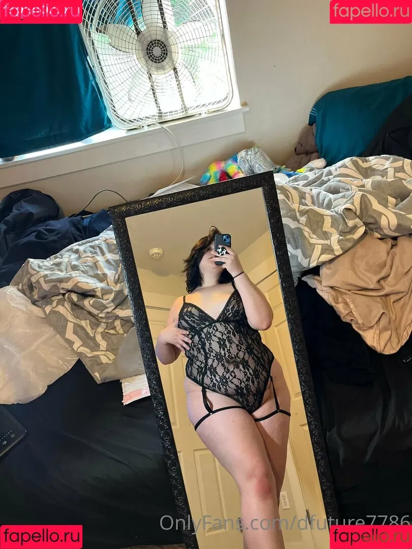 dfuture7786 Onlyfans Photo Gallery 