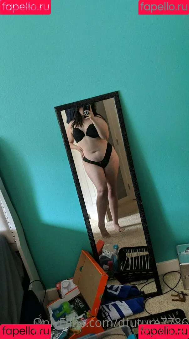 dfuture7786 Onlyfans Photo Gallery 