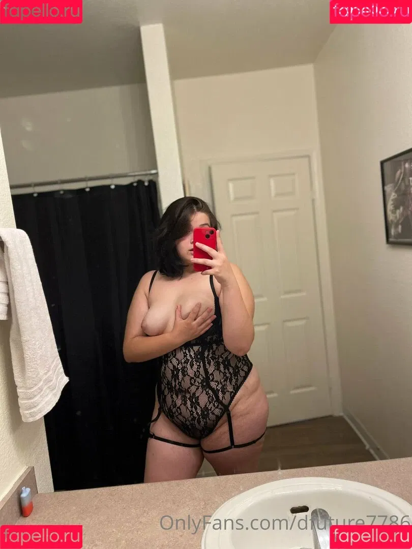 dfuture7786 Onlyfans Photo Gallery 