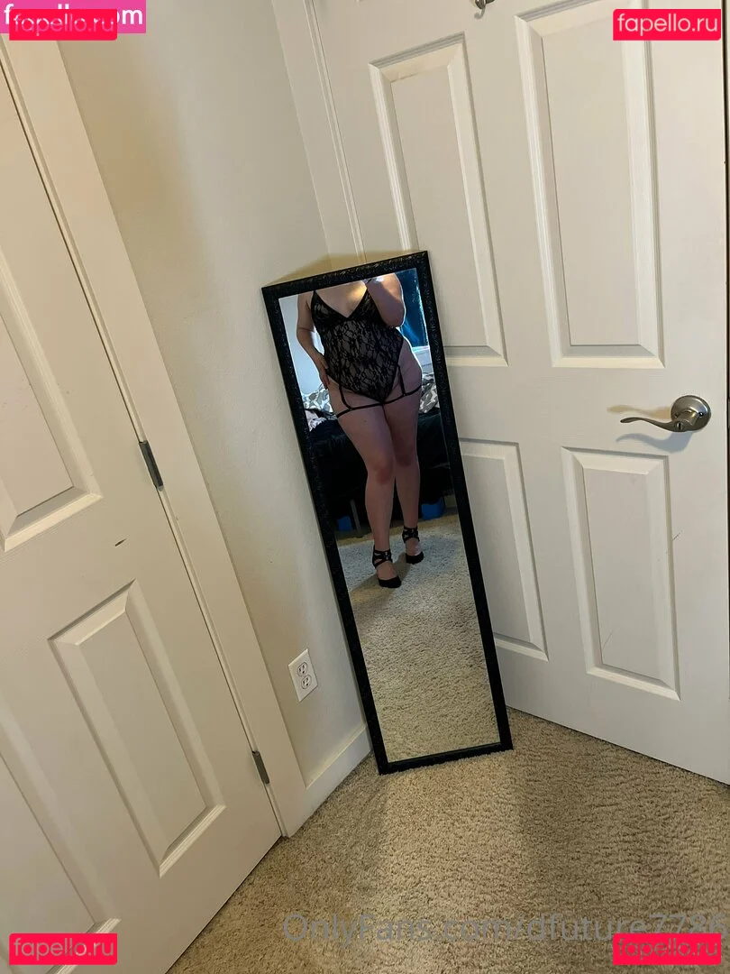 dfuture7786 Onlyfans Photo Gallery 
