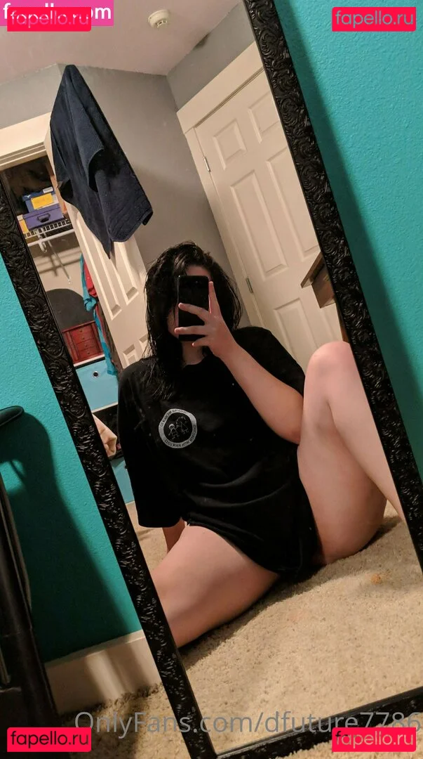 dfuture7786 Onlyfans Photo Gallery 